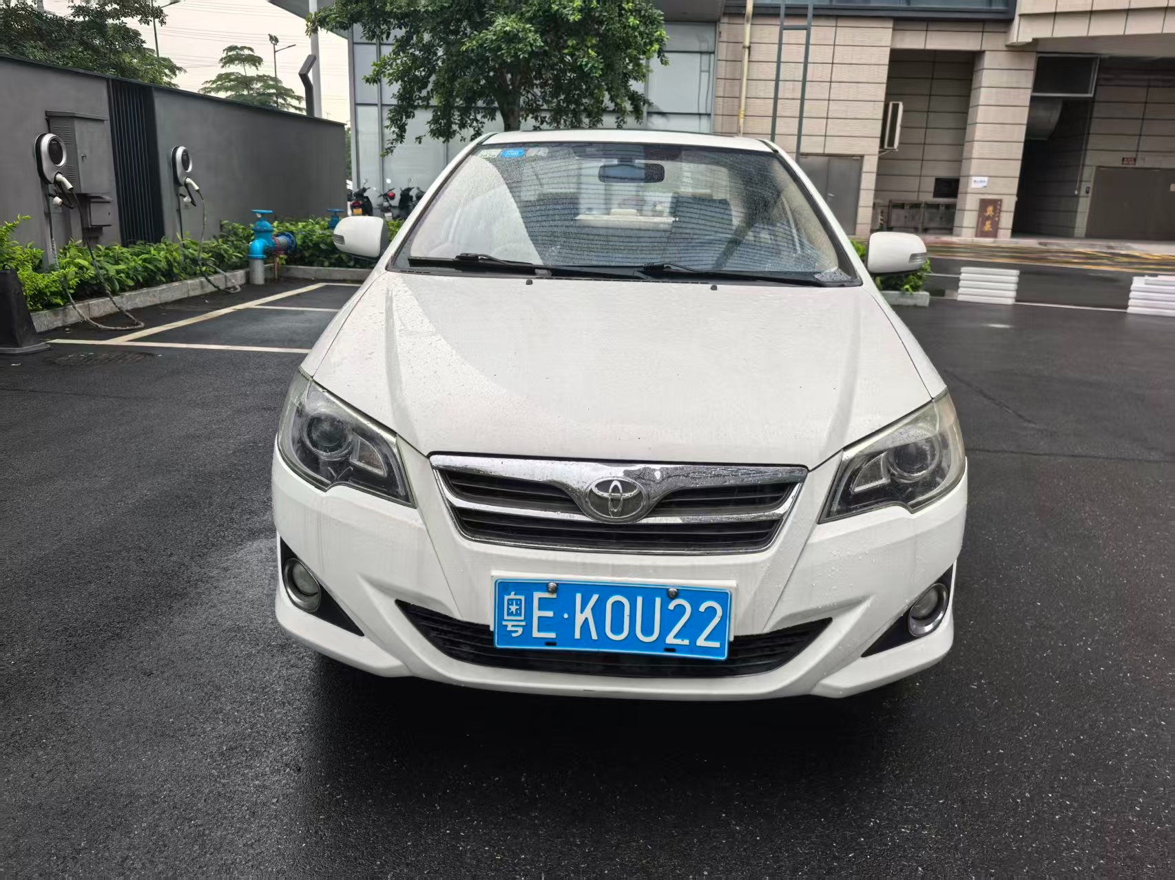2013  Toyota       Corolla