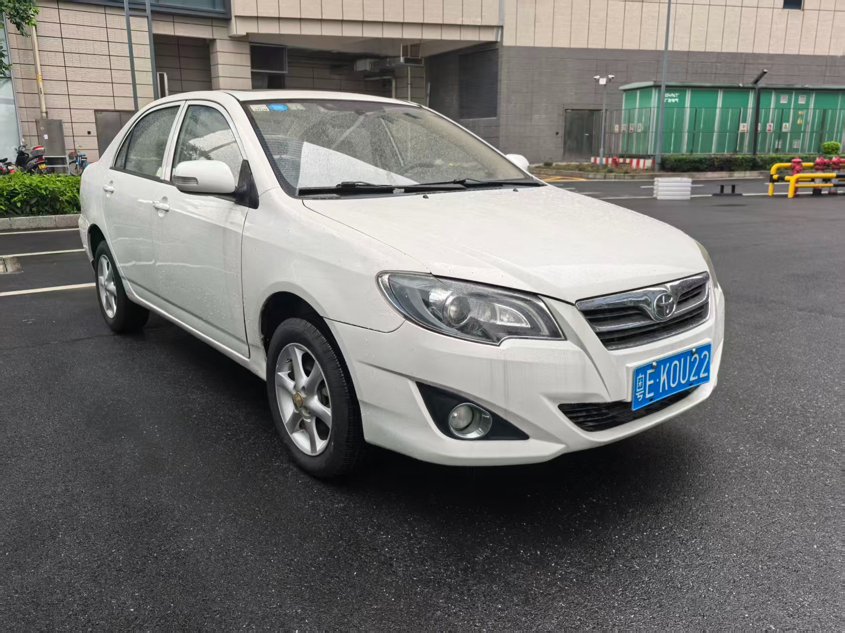 2013  Toyota       Corolla