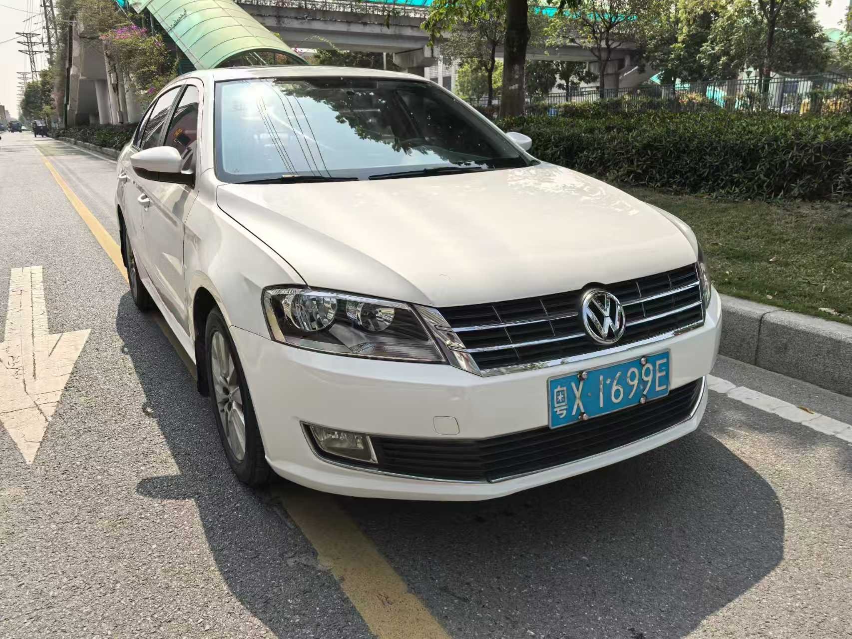 2016 Volkswagen           Lavida