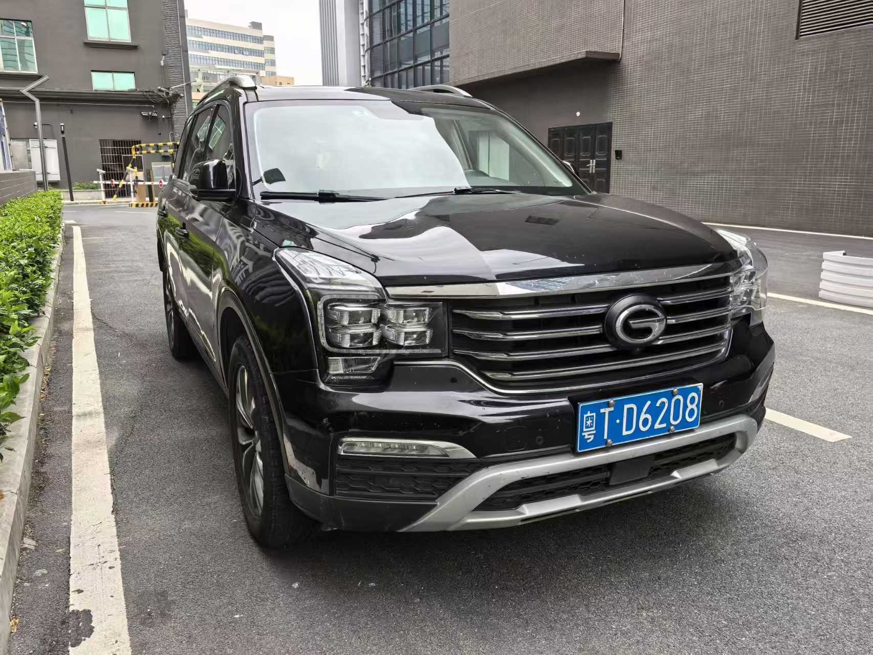 2017 GAC Trumpchi GS8