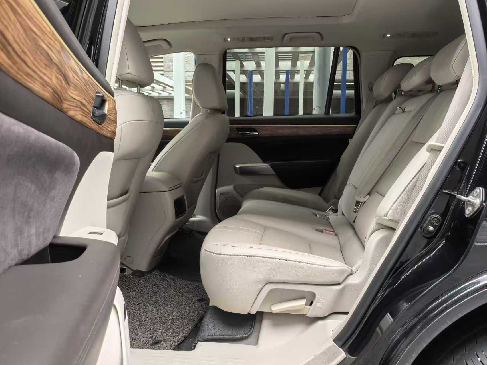 2017 GAC Trumpchi GS8
