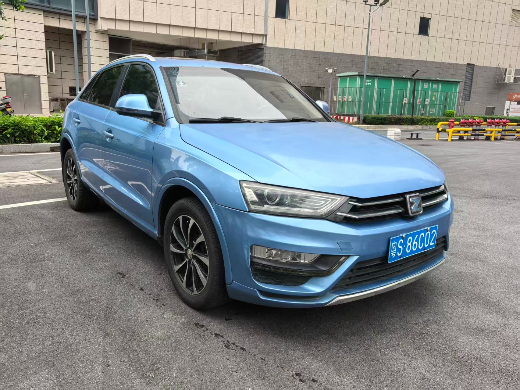 2016  Zotye     SR7