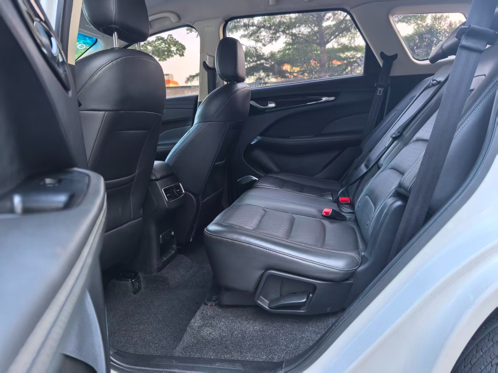 2019 JETOUR x90