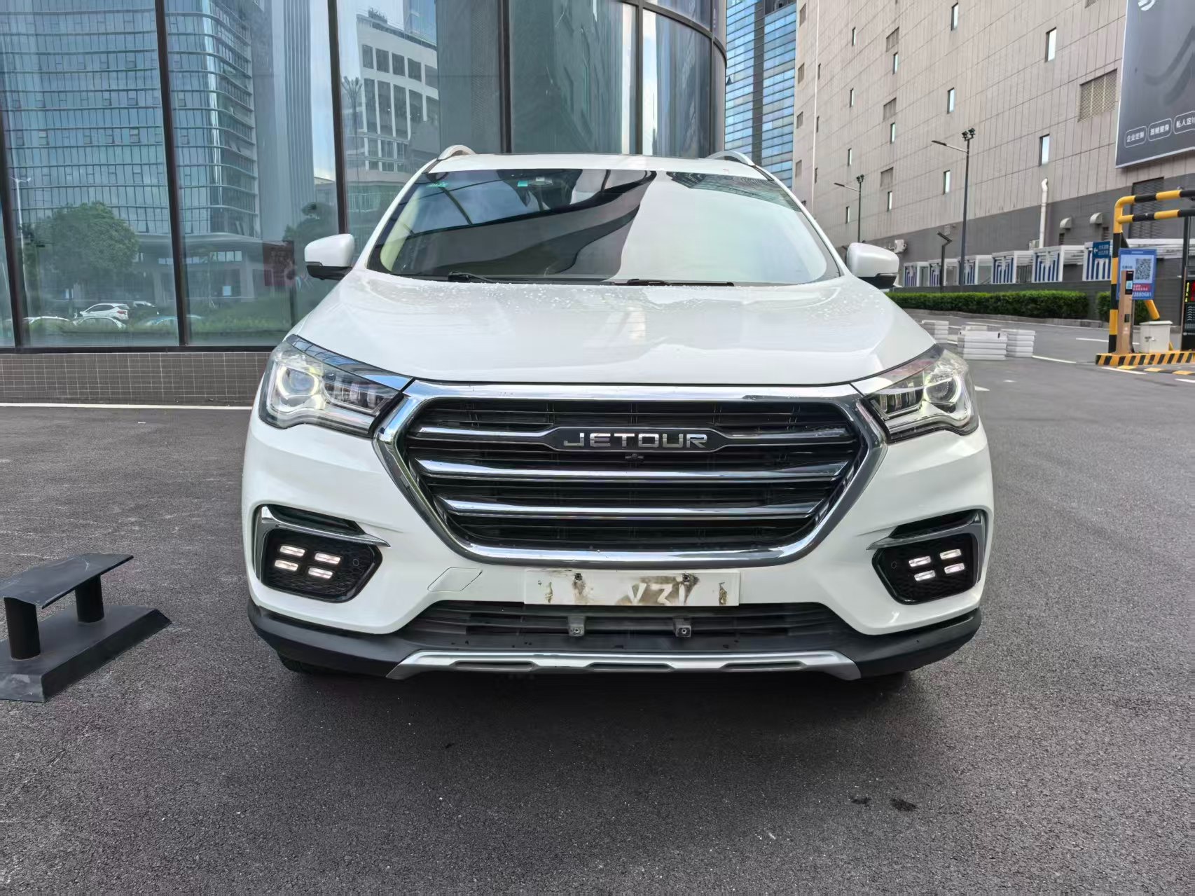 2019 JETOUR x90