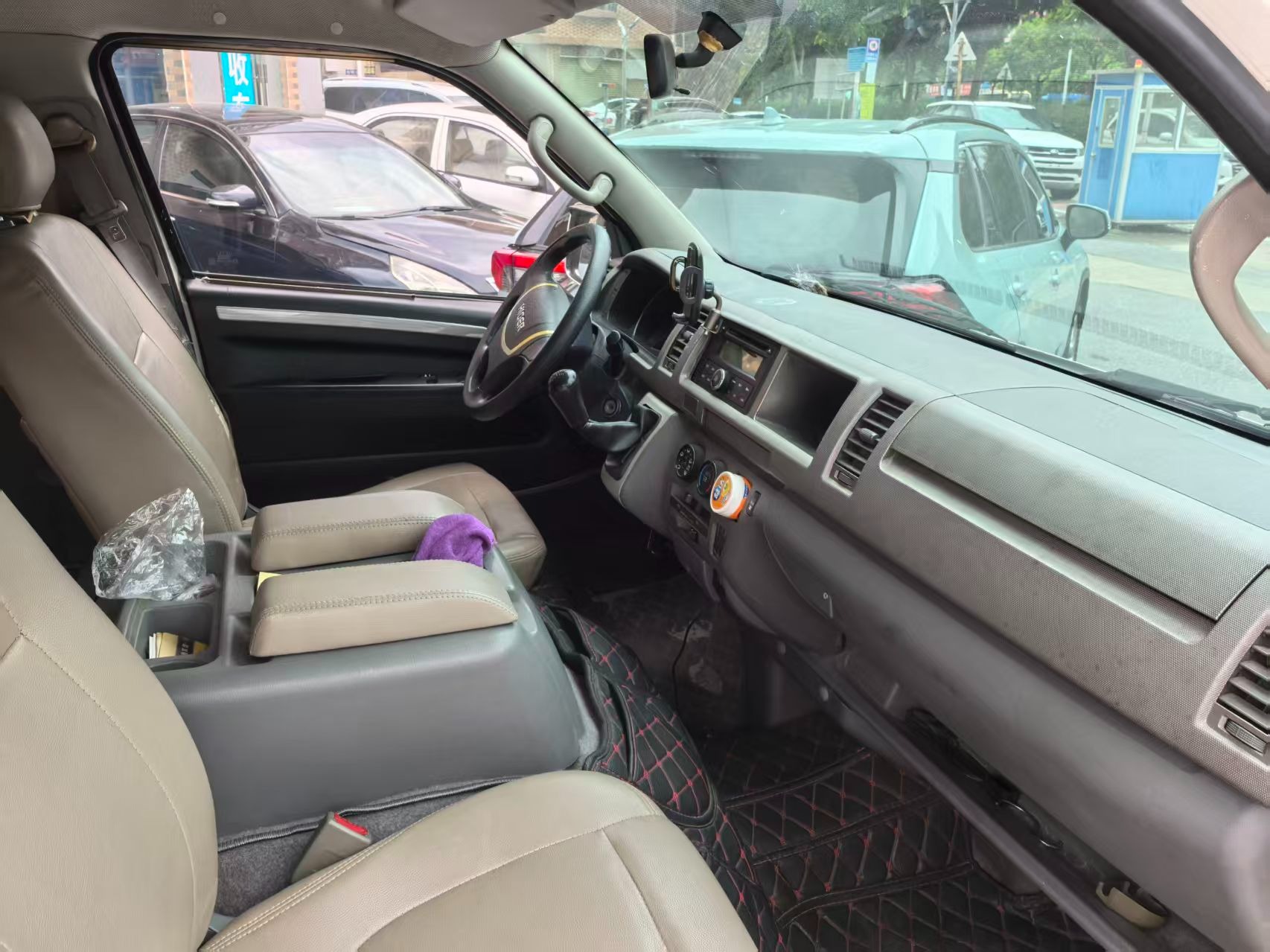 2015 HIGER H5C