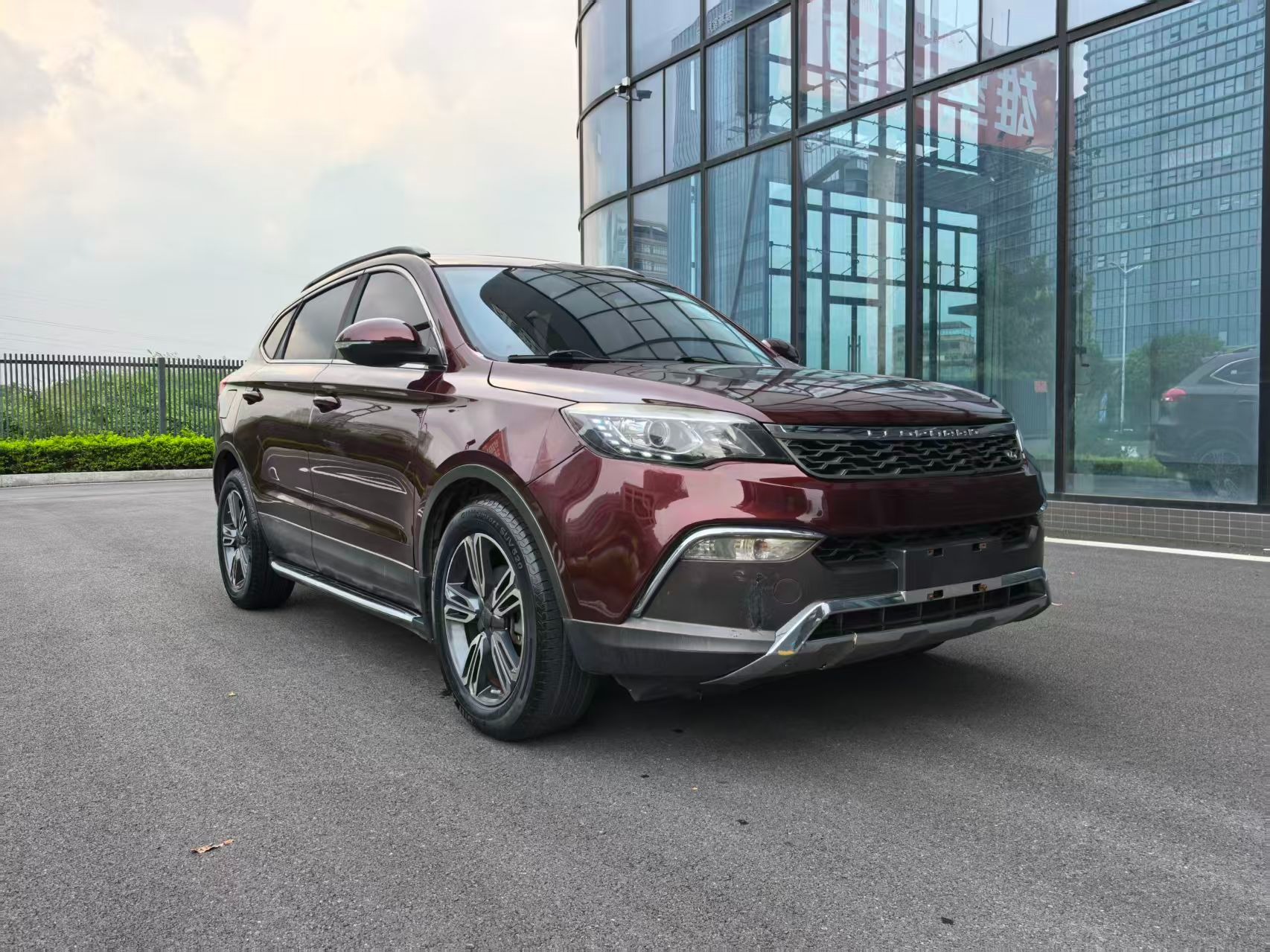 2016 Leopaard CS10