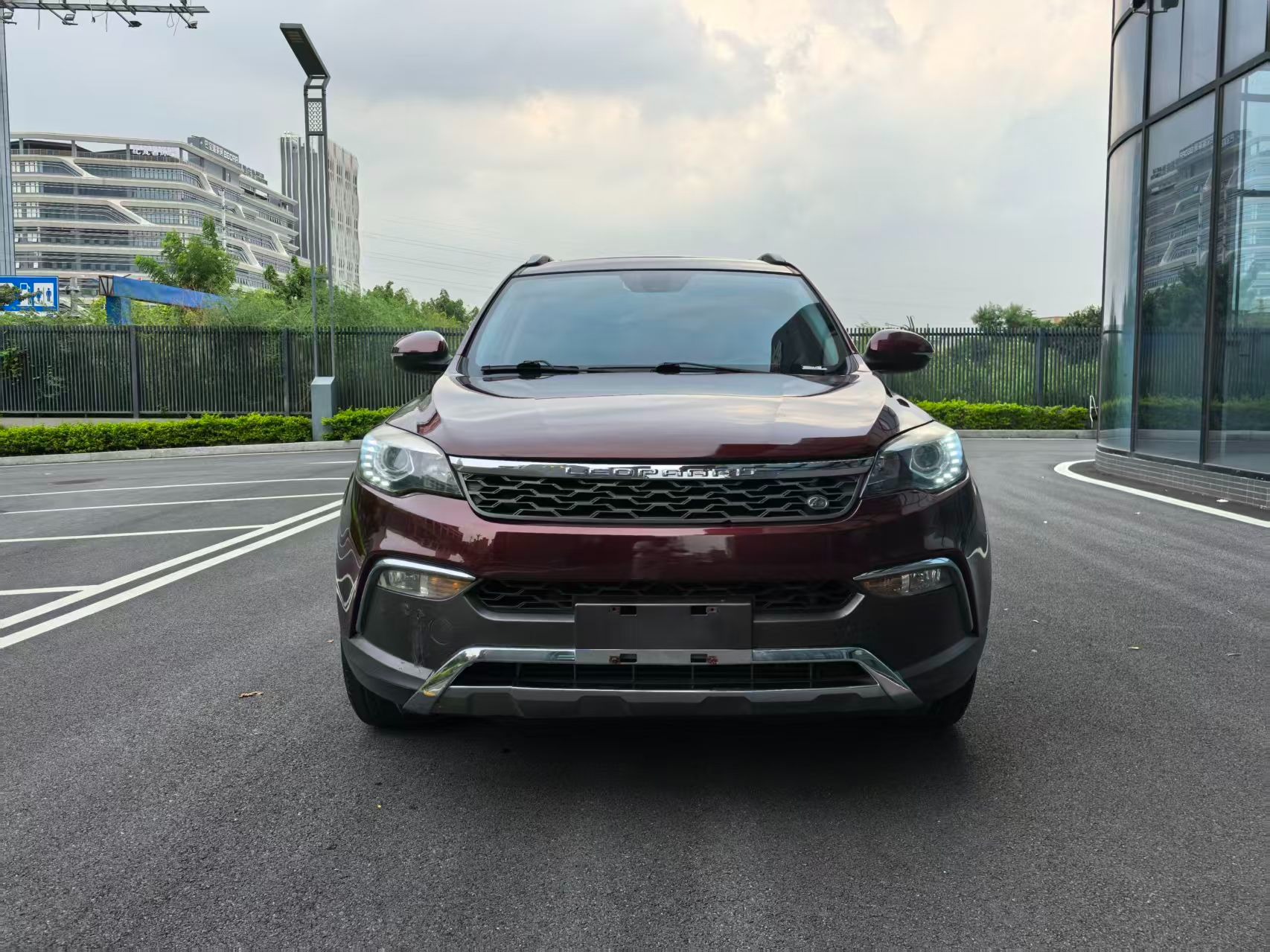 2016 Leopaard CS10