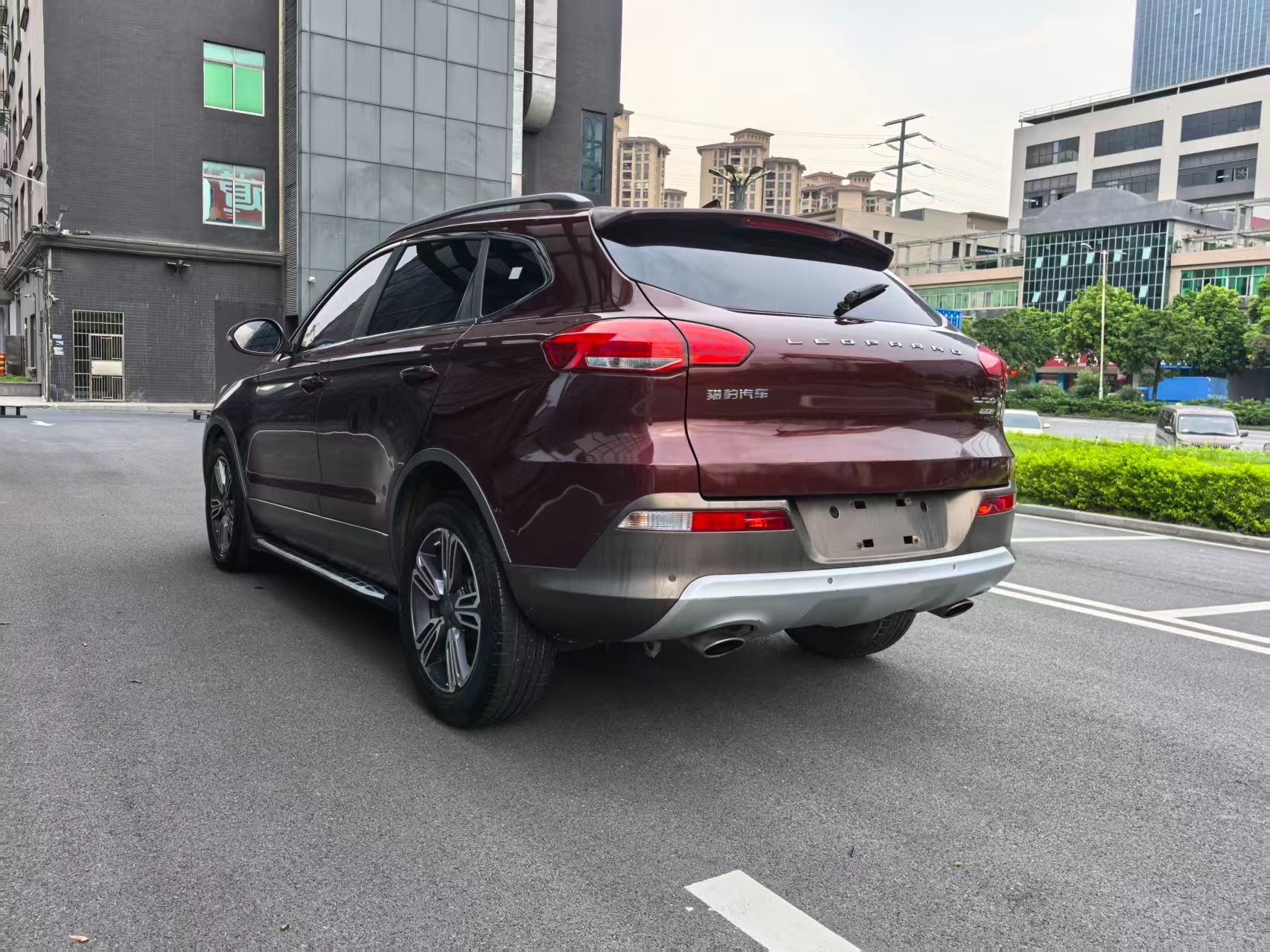 2016 Leopaard CS10