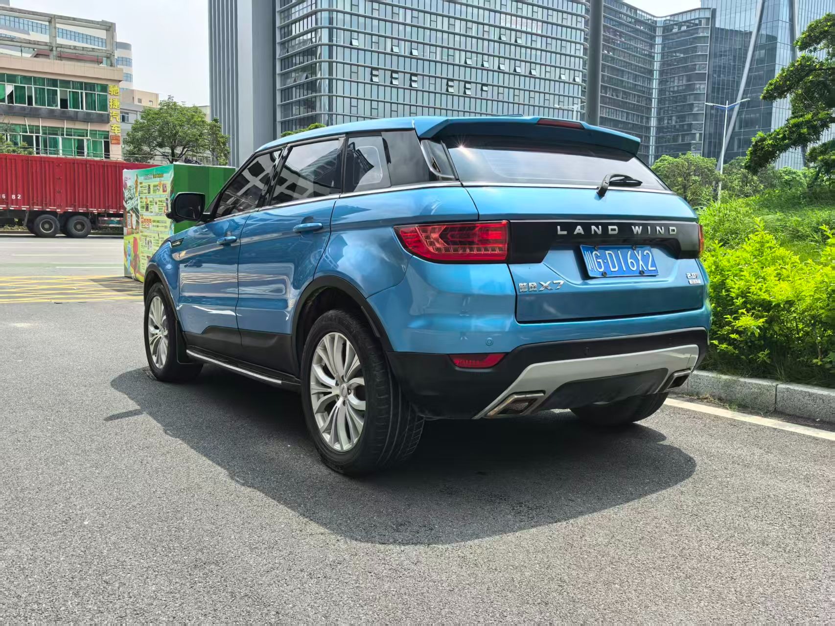 2017 Landwind X7