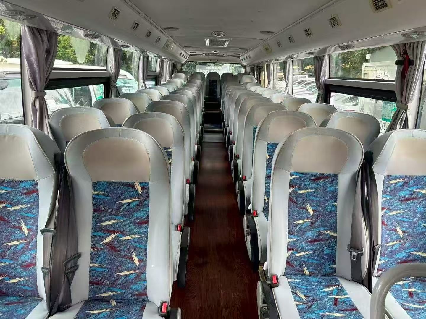 2016 YuTong bus