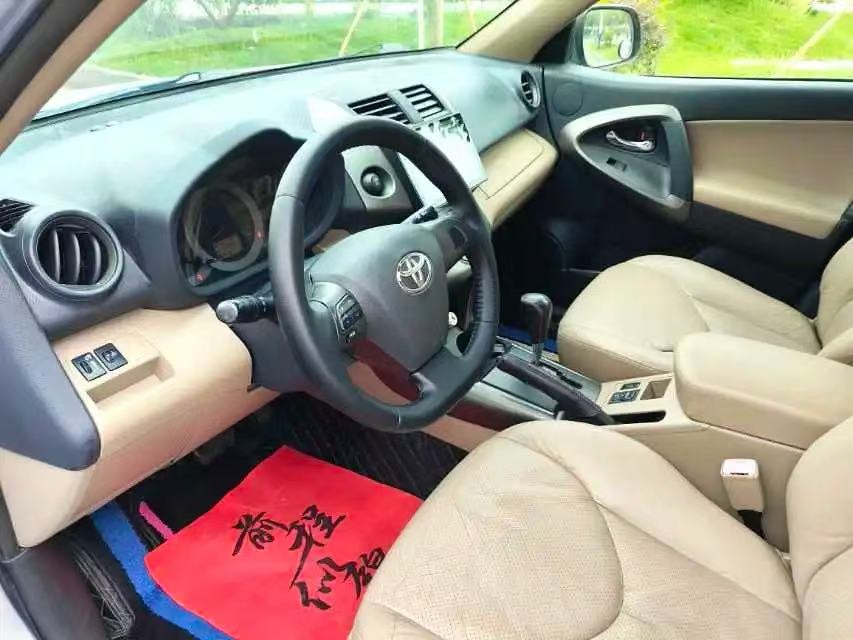 2011 Toyota RAV4