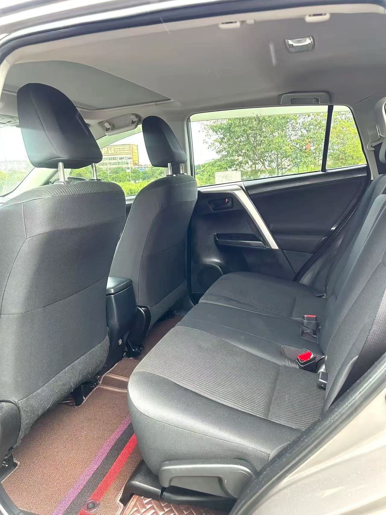 2017 Toyota RAV4