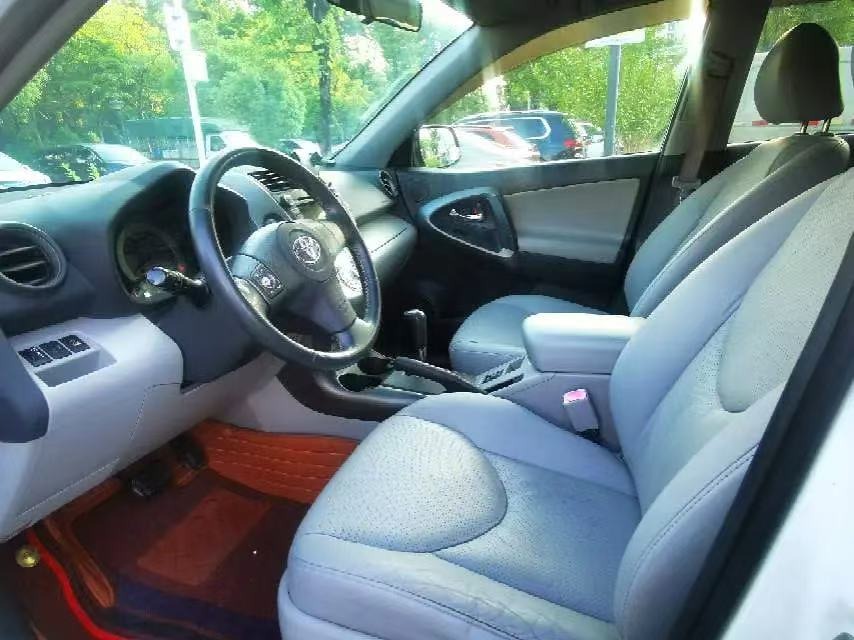2009 Toyota RAV4